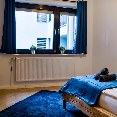 Charmant, Zentral Mit Parkplatz * Ulm