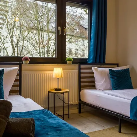 Charmant, Zentral Mit Parkplatz Apartment *